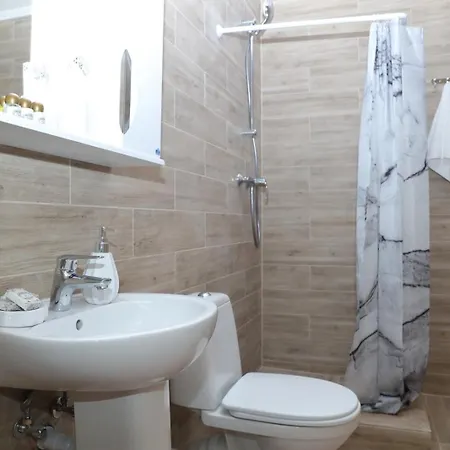 Lastivka Guest House Yablunytsya Exterior photo