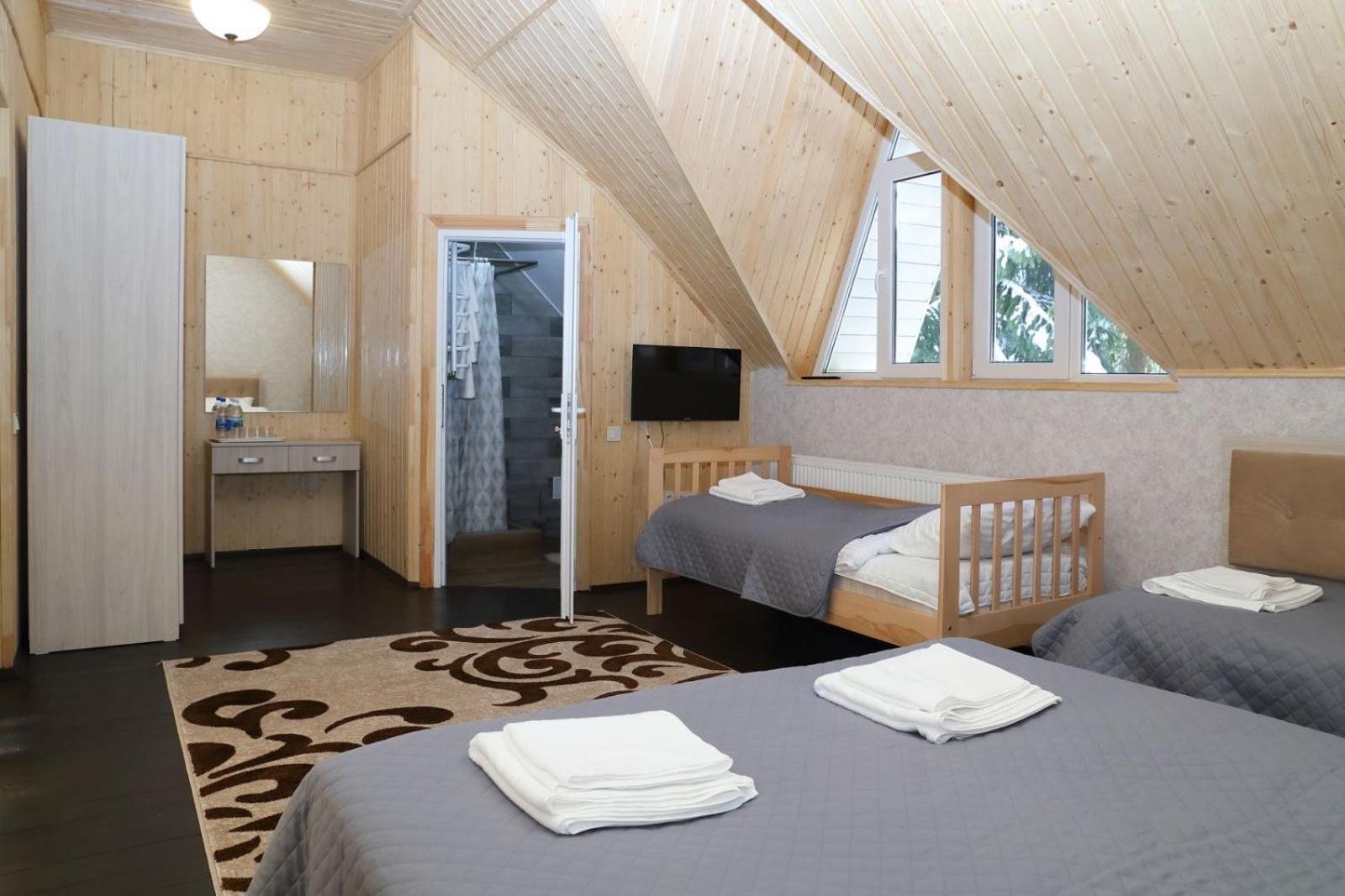 Hotel Lastivka Yablunytsya