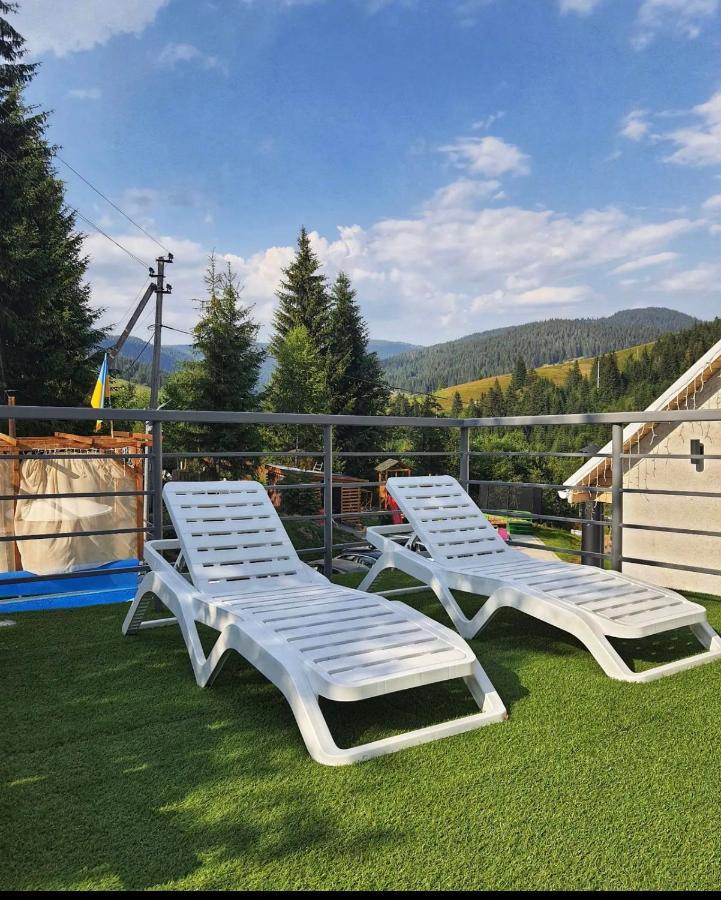 Lastivka Hotel Yablunytsya